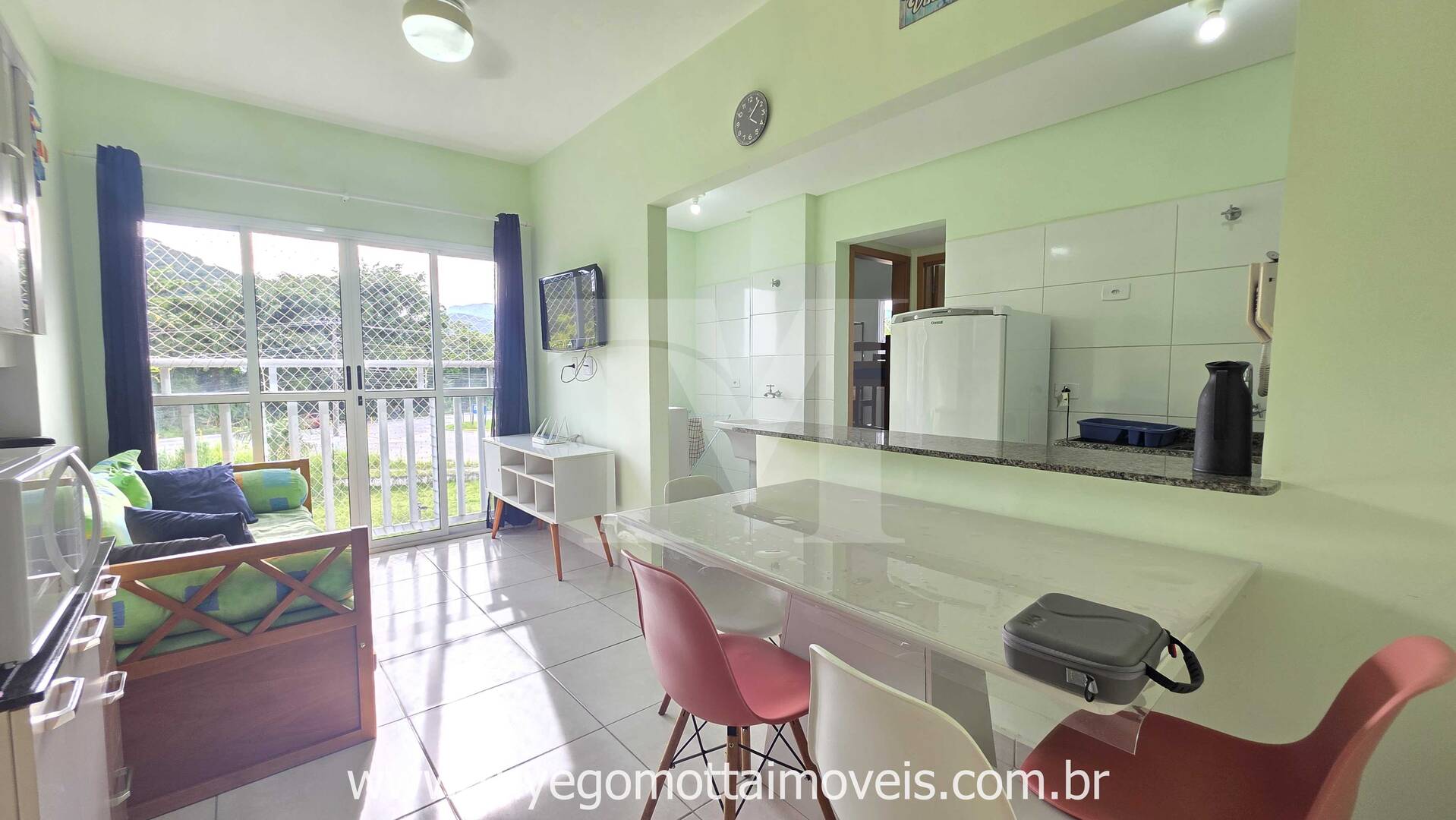 Sala jantar  cozinha americana