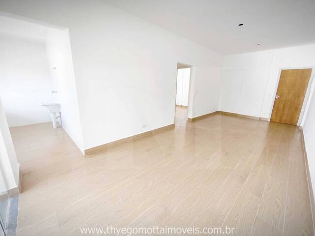 Apartamento para Venda em Ubatuba - 4